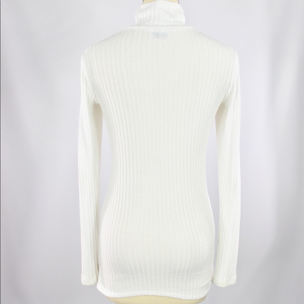 Aritzia WILFRED FREE Buswell Ribbed Mock Neck Top - Picture 6 of 9
